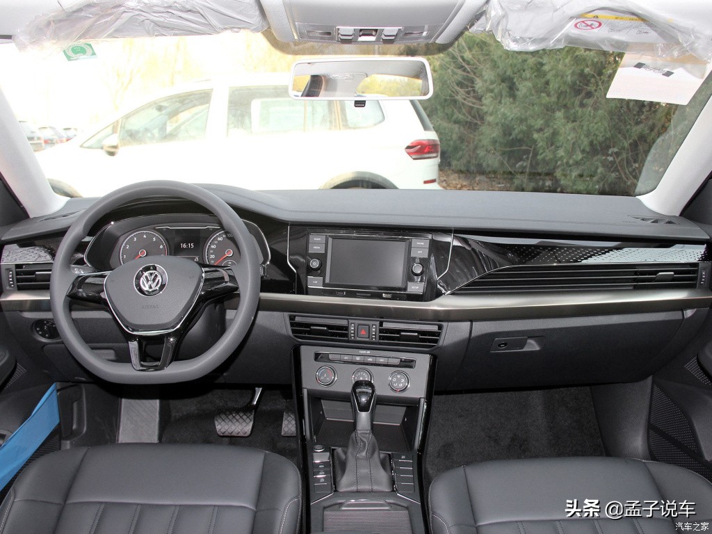 新大众帕萨特1.4t低配多少钱,大众帕萨特1.4t裸车多少钱