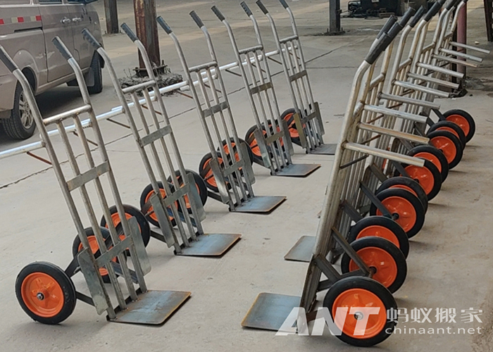 厦门搬家官网，厦门蚂蚁搬家怎么样？