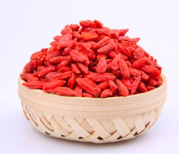 孕妇可以吃的燕窝,高丽参可以和燕窝和红枣一起炖吗