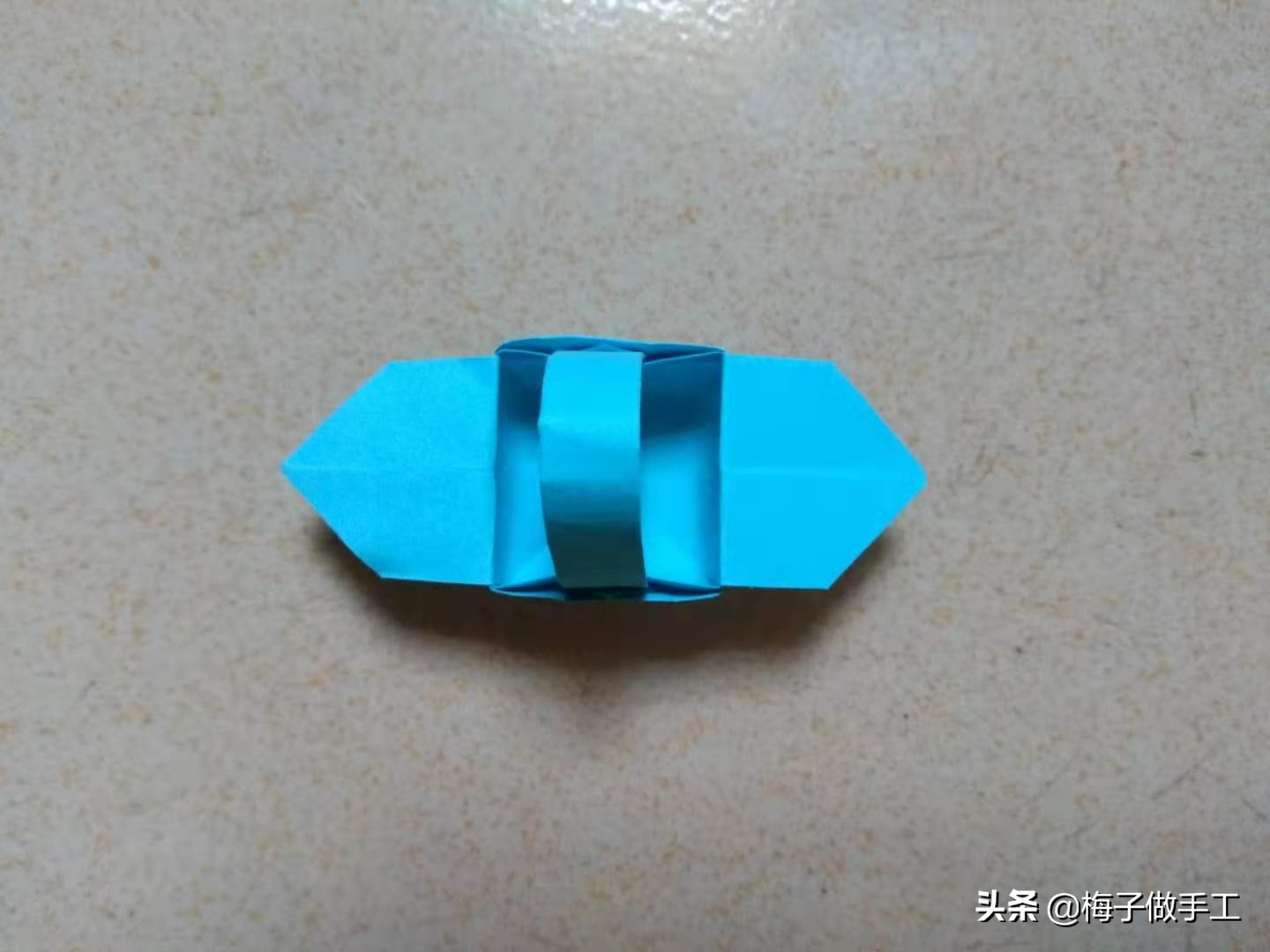 折花篮简单又漂亮不用胶水一张纸,用纸折一个小花篮