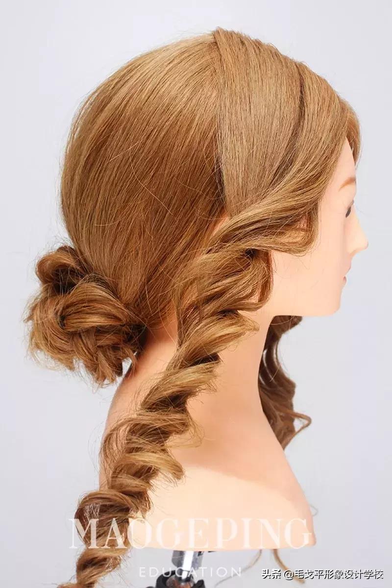 30秒打造优雅气质盘发,高级又气质的盘发教程来了