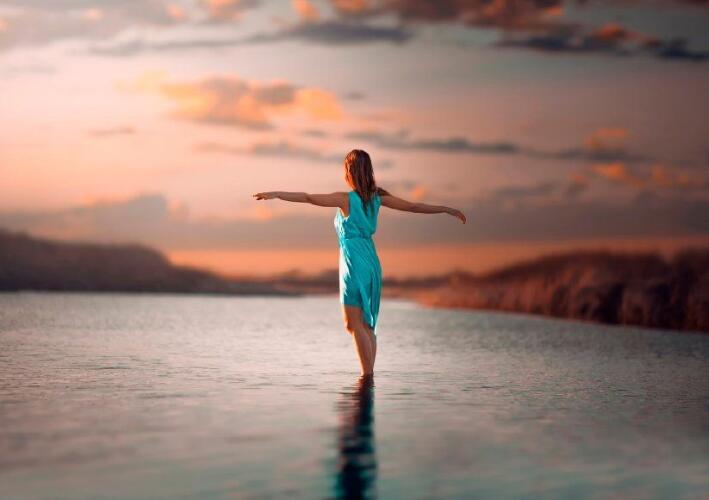 如何跟情敌对话,咋样跟情敌谈话