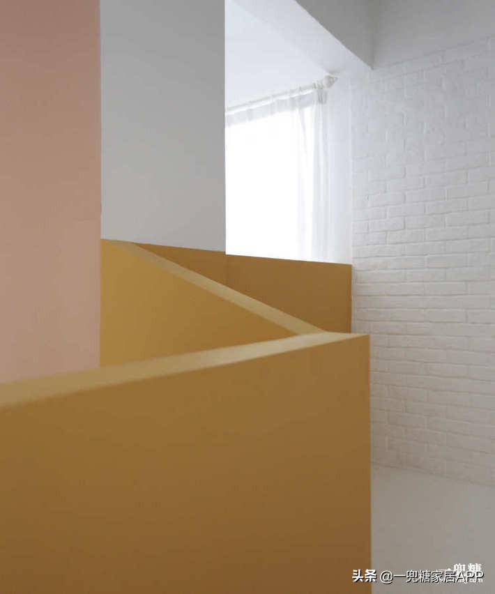 广州400平破败厂房,被90后姑娘“整容”后,美到不像话!