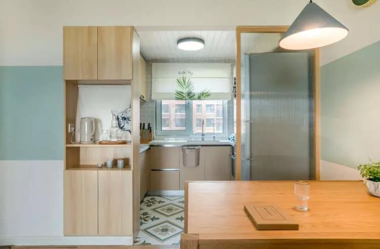 闺蜜家装的可真舒坦！大阳角玄关柜客厅装个假阳台，一进门就爱了