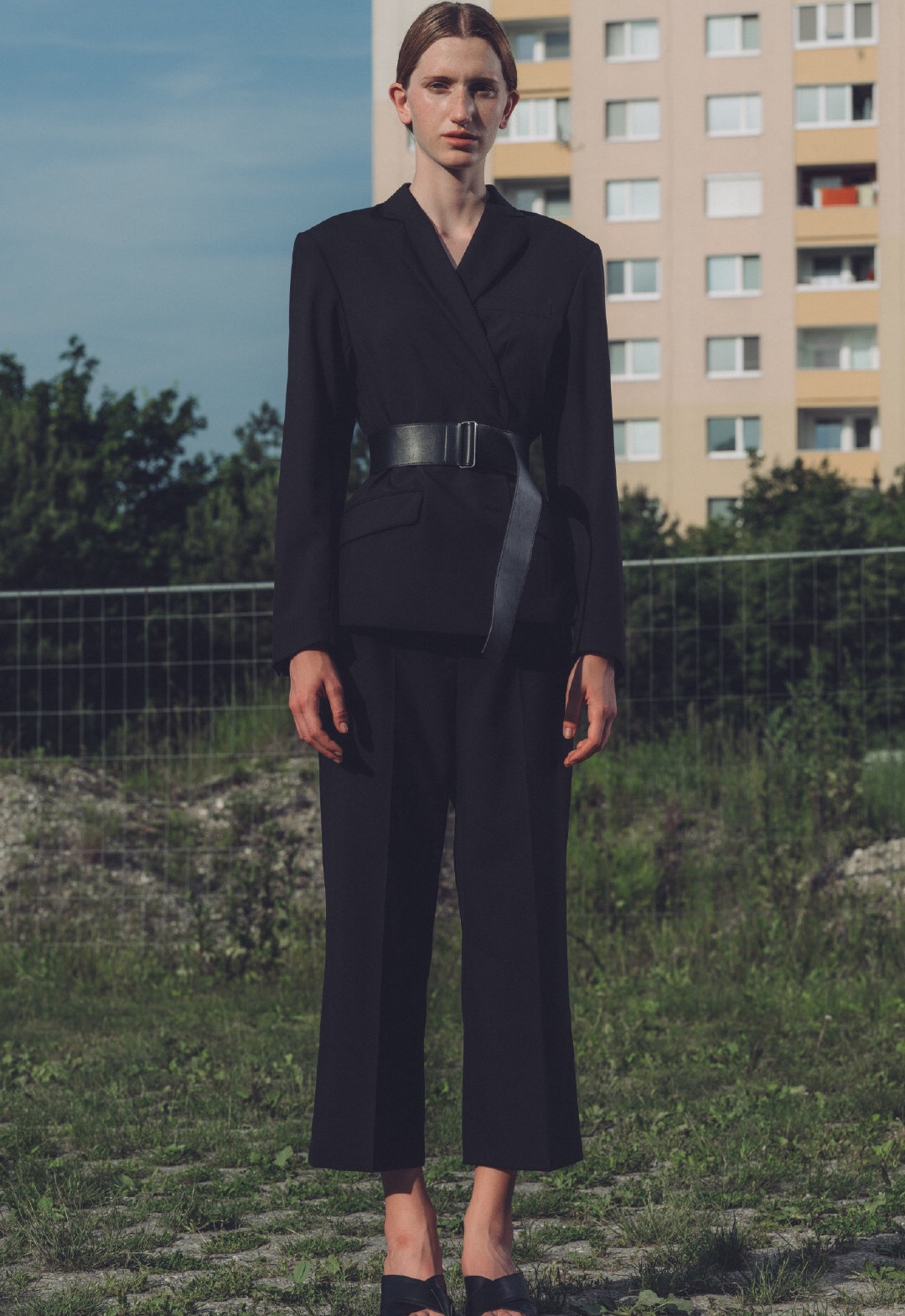 完美通勤穿搭|18个性冷淡风极简主义品牌