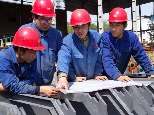 项目部八大人员职责,项目部人员组织架构图及职责