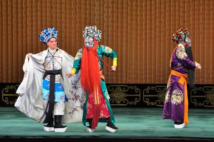 京剧行当包括生旦净末丑,京剧生旦净末丑的特点有哪些