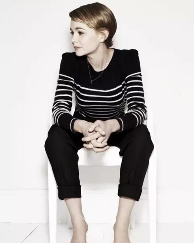 穿条纹衫该如何打造高级感,经典条纹衫的三种搭配