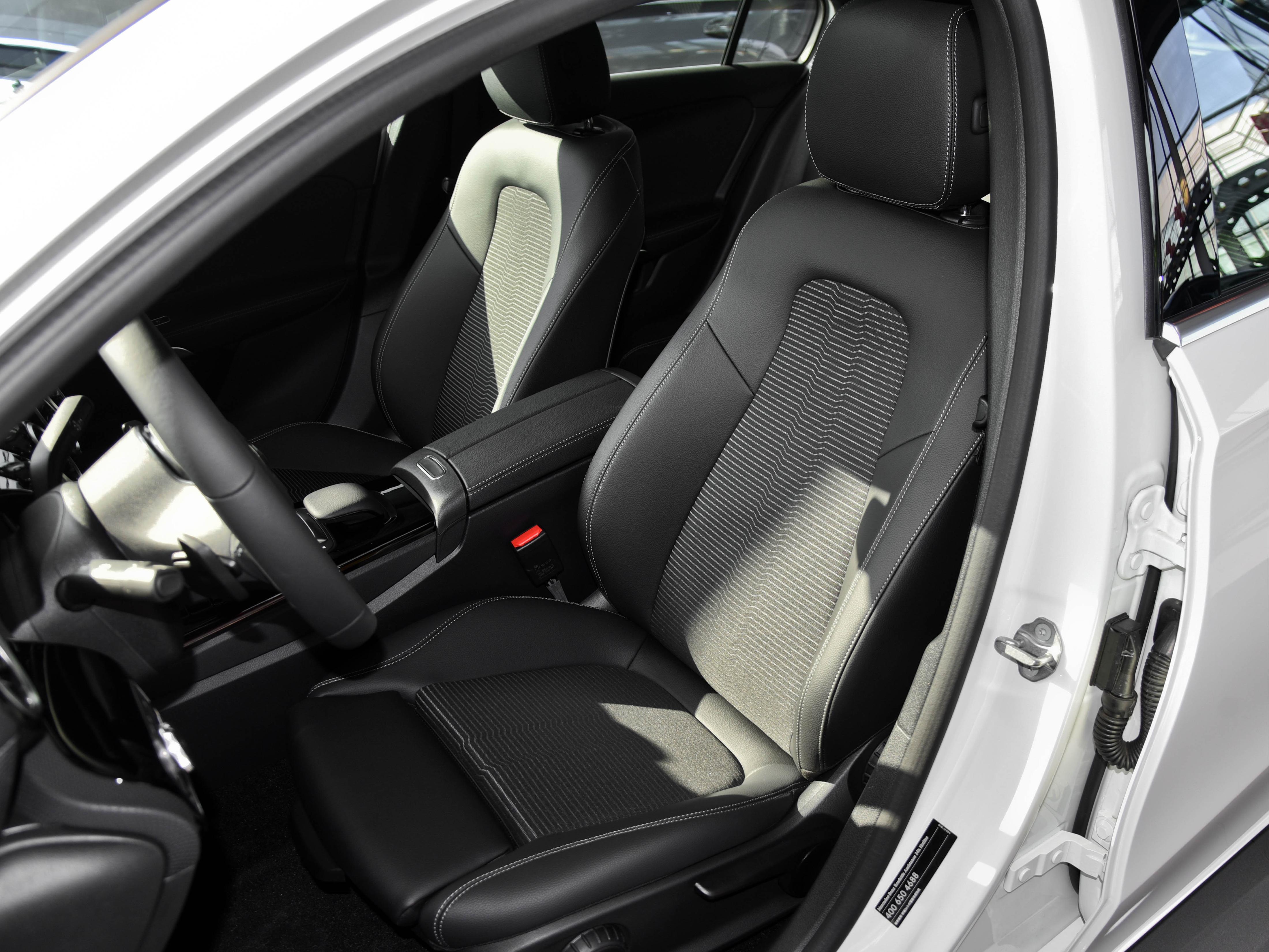 高端大气上档次国产便宜商务车,豪华进口小型车