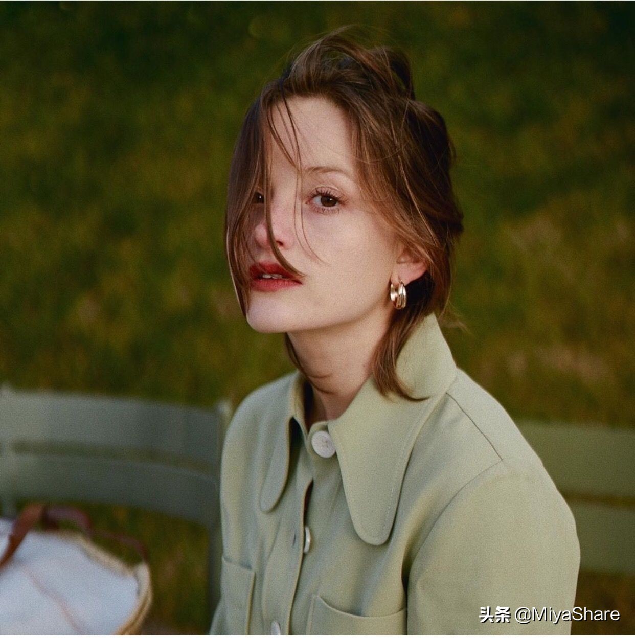 只需简单三步轻松解决长痘烦恼,青春期脸上长痘自卑怎么办