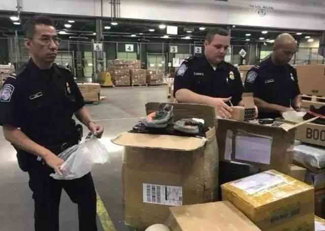 美国海关查获500万莆田鞋,英美海关查获莆田假冒鞋