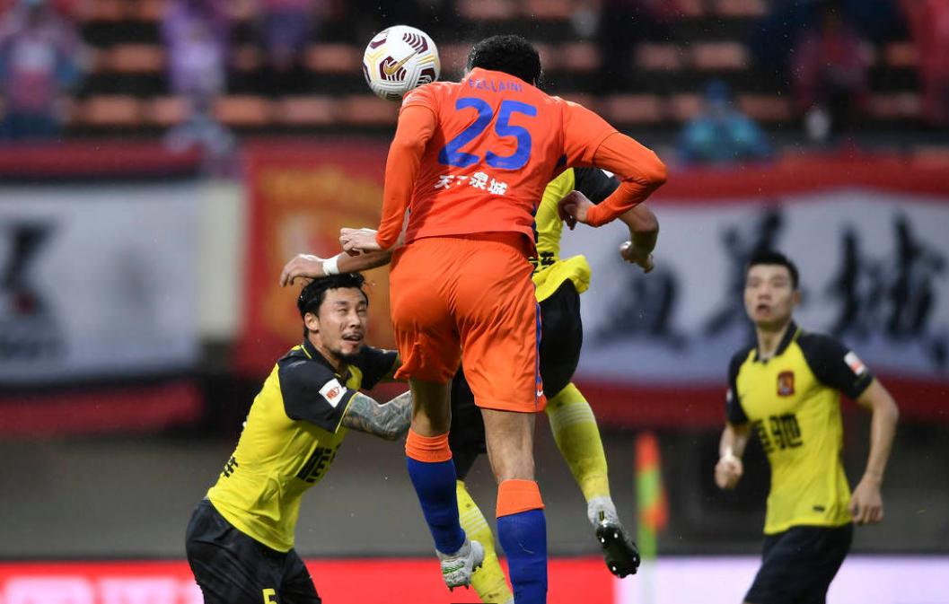 嘴真硬下一句是什么,卡纳瓦罗传控战术