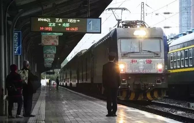 盘点不同国家的双层火车,中国是否曾经有双层火车