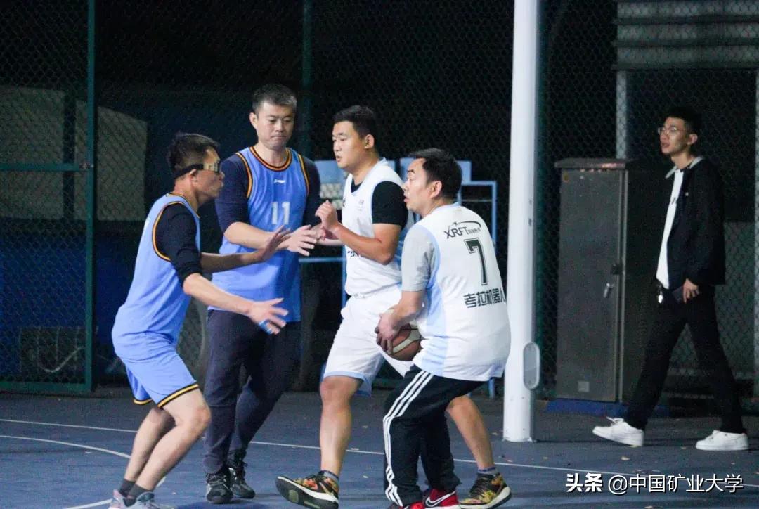 鍥戒箳姣旇禌瓒呯噧鐬棿,姣旇禌瓒呯噧鏃跺埢