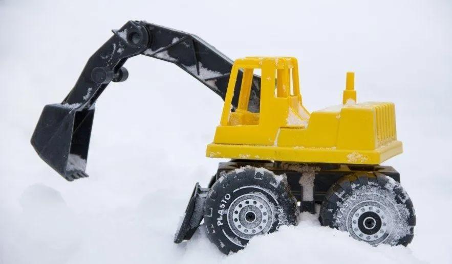 挖掘机有什么吸引力,儿童挖掘机靠什么动力