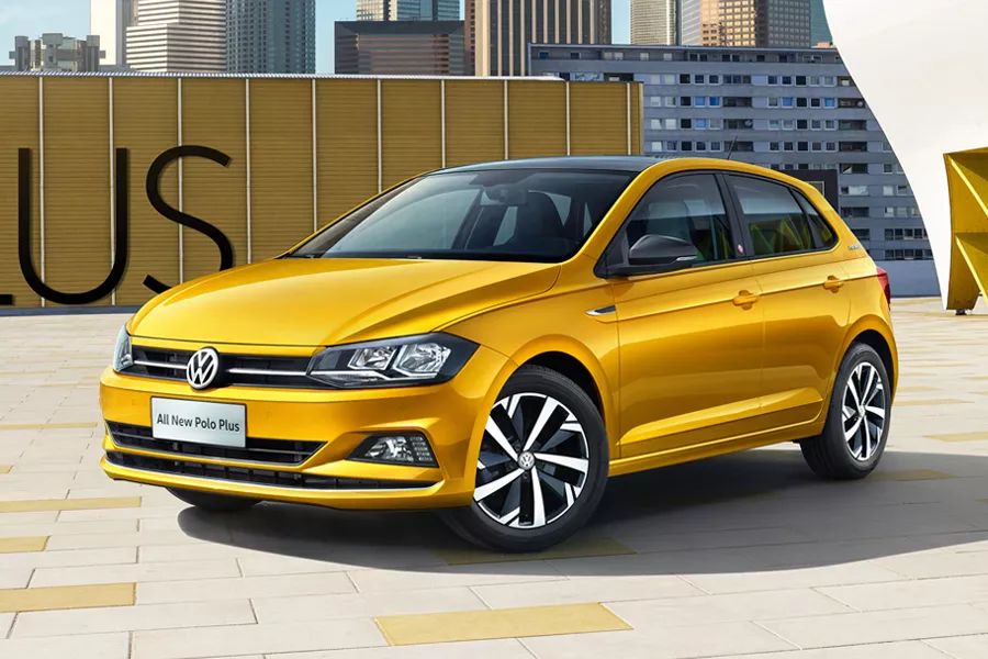 小型车大众poloplus和飞度对比,大众polo和本田飞度两者怎么选