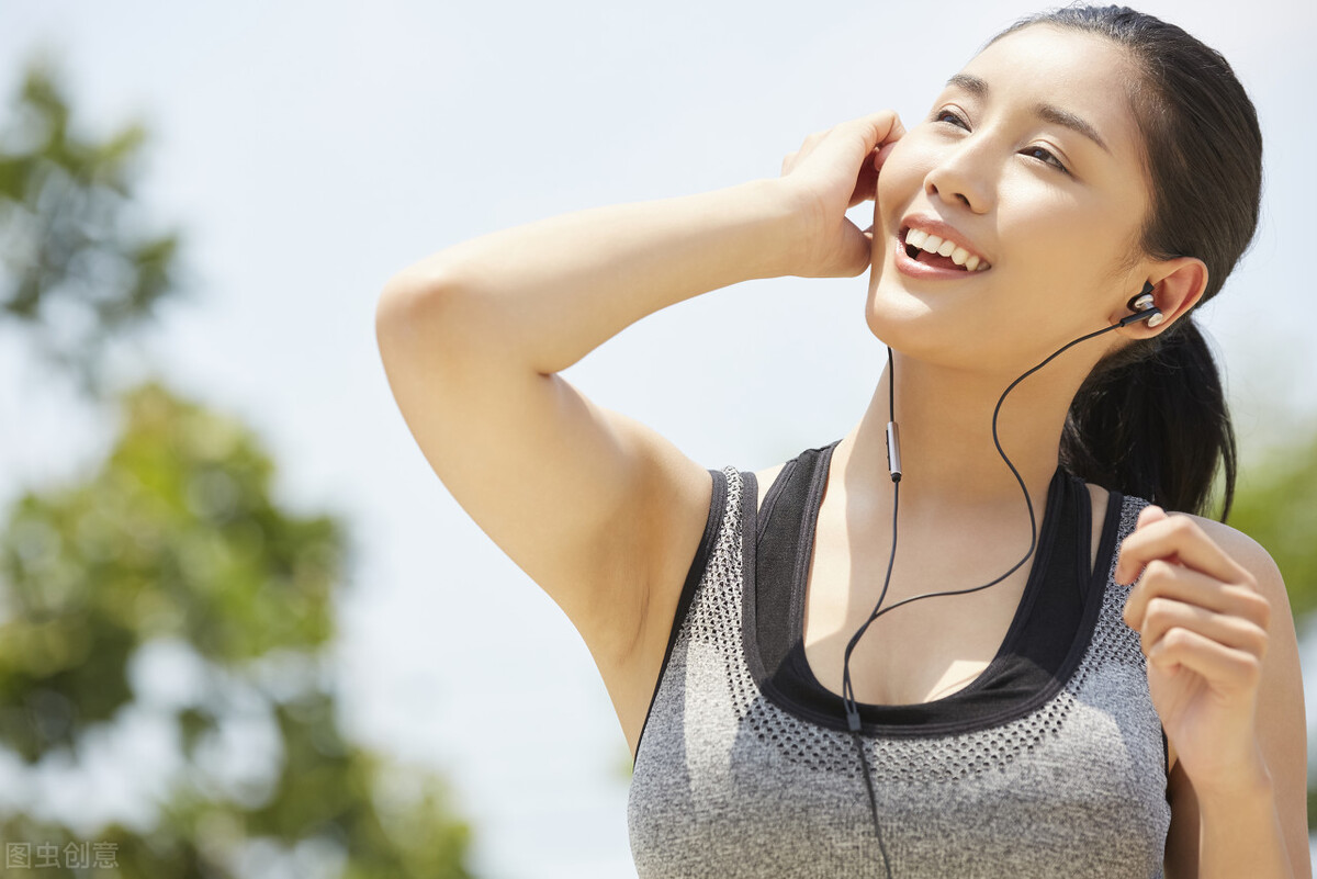 女子总算看清男友真面目,女子得知男友离开的真相找男友