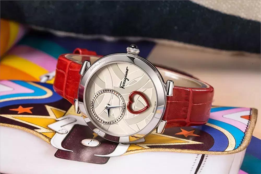 香奈儿古驰lv迪奥爱马仕,香奈儿古驰lv圣罗兰哪个好