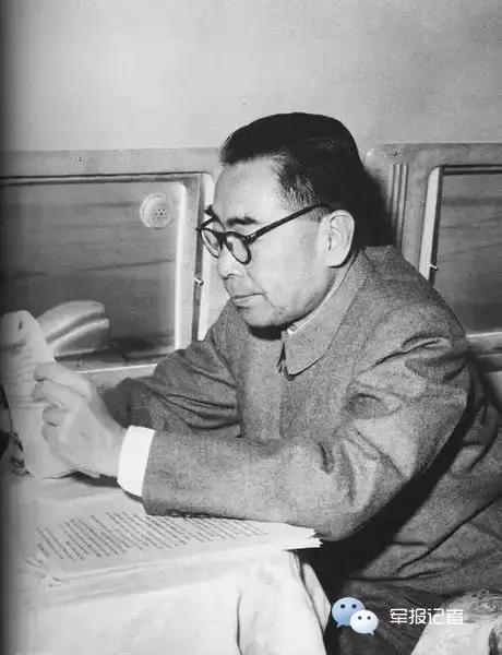 周恩来诞辰121周年:愿相会于中华腾飞世界时