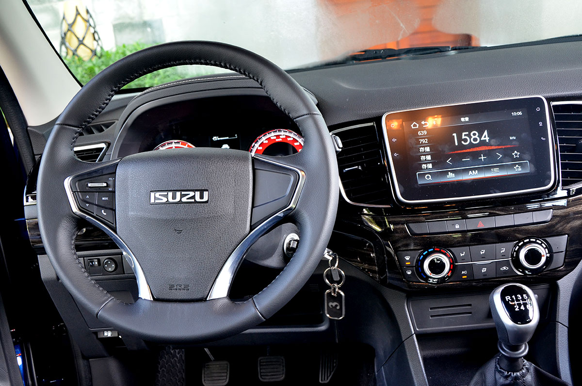 19年江西五十铃铃拓评测,国产五十铃铃拓试驾视频