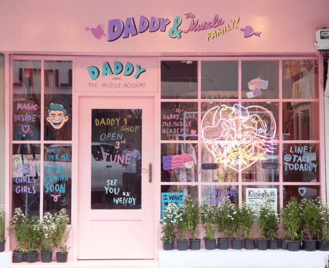 泰国便宜小众潮牌衣服,最近很火的泰国潮牌衣服