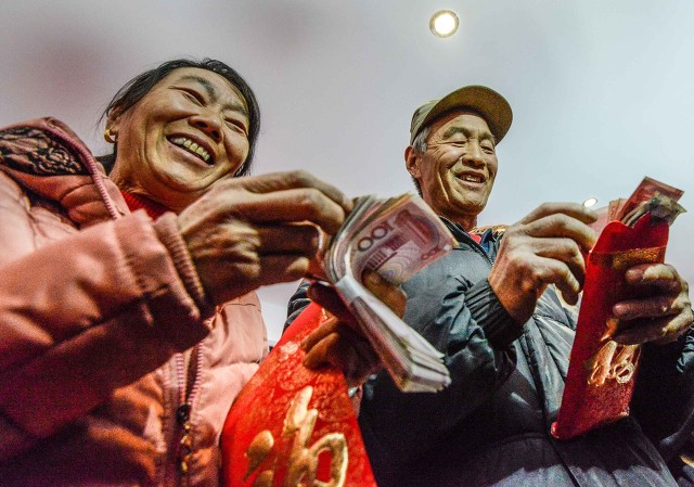 土地流转种植致富项目,农民拿土地入股怎么运作