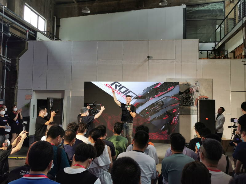 古都韵味碰撞国潮电竞华硕显卡助力ROGDAY粉丝嘉年华