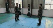 防身格斗术与擒拿基础,跟兵哥哥一起学拳