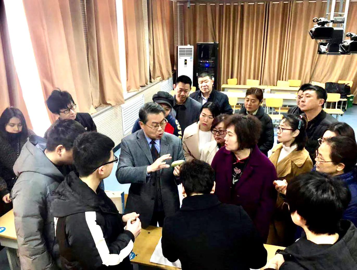 明清卷云纹和田玉如何佩戴,宋代翡翠和田玉有哪些