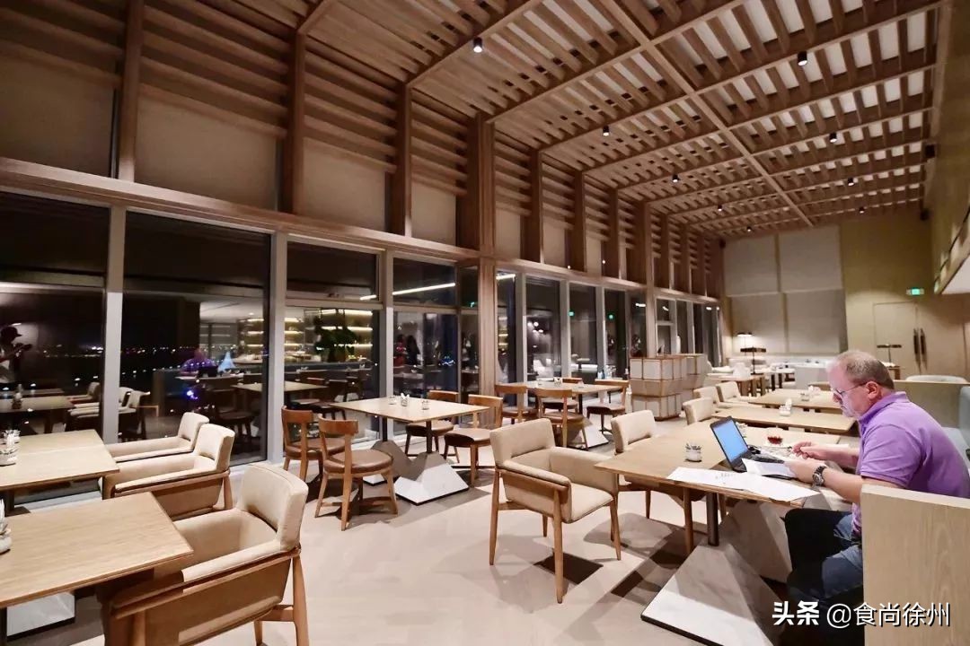 赛过活神仙的上一句,赛过活神仙逍遥自在