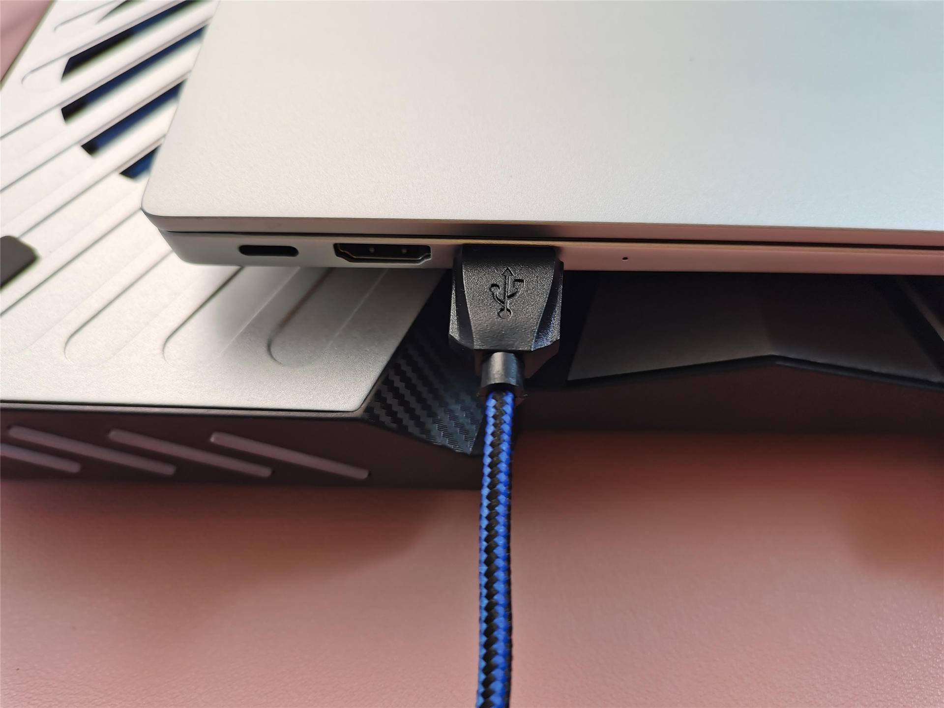 超频3笔记本电脑散热器怎么样,笔记本散热硅脂和散热垫