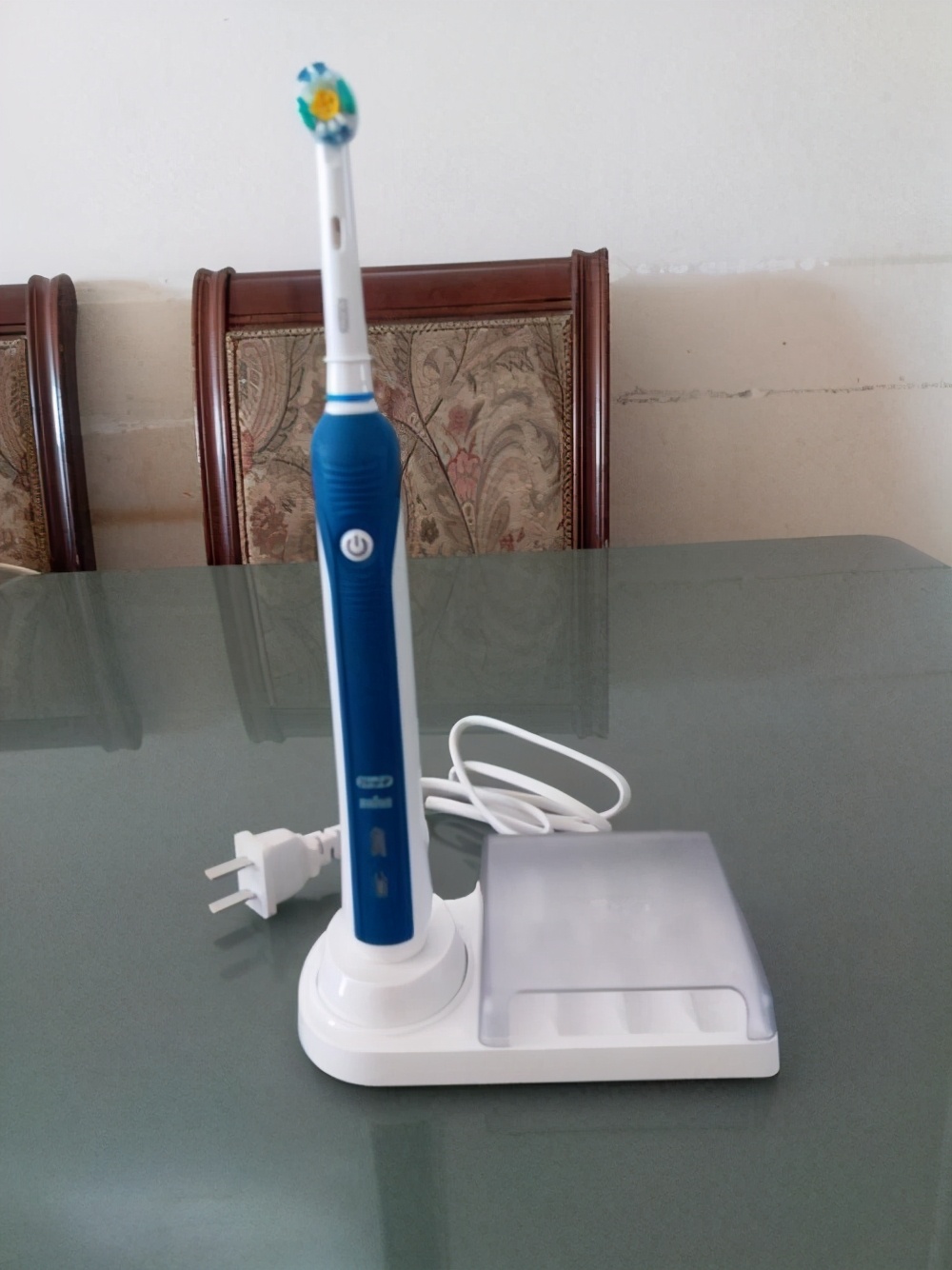 目前哪个品牌的电动牙刷最好用,babysmile电动牙刷s202和s204