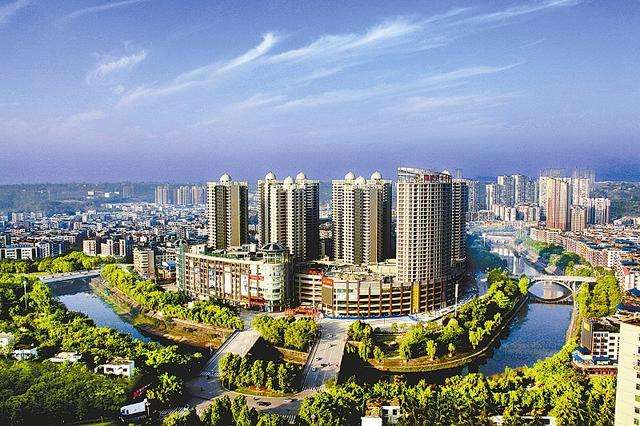 河南开封和重庆哪个地方好,四川保山和云南保山