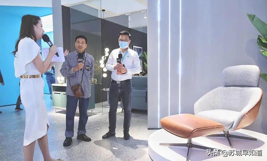 斯可馨家居22周年年会,斯可馨布艺沙发2015新款