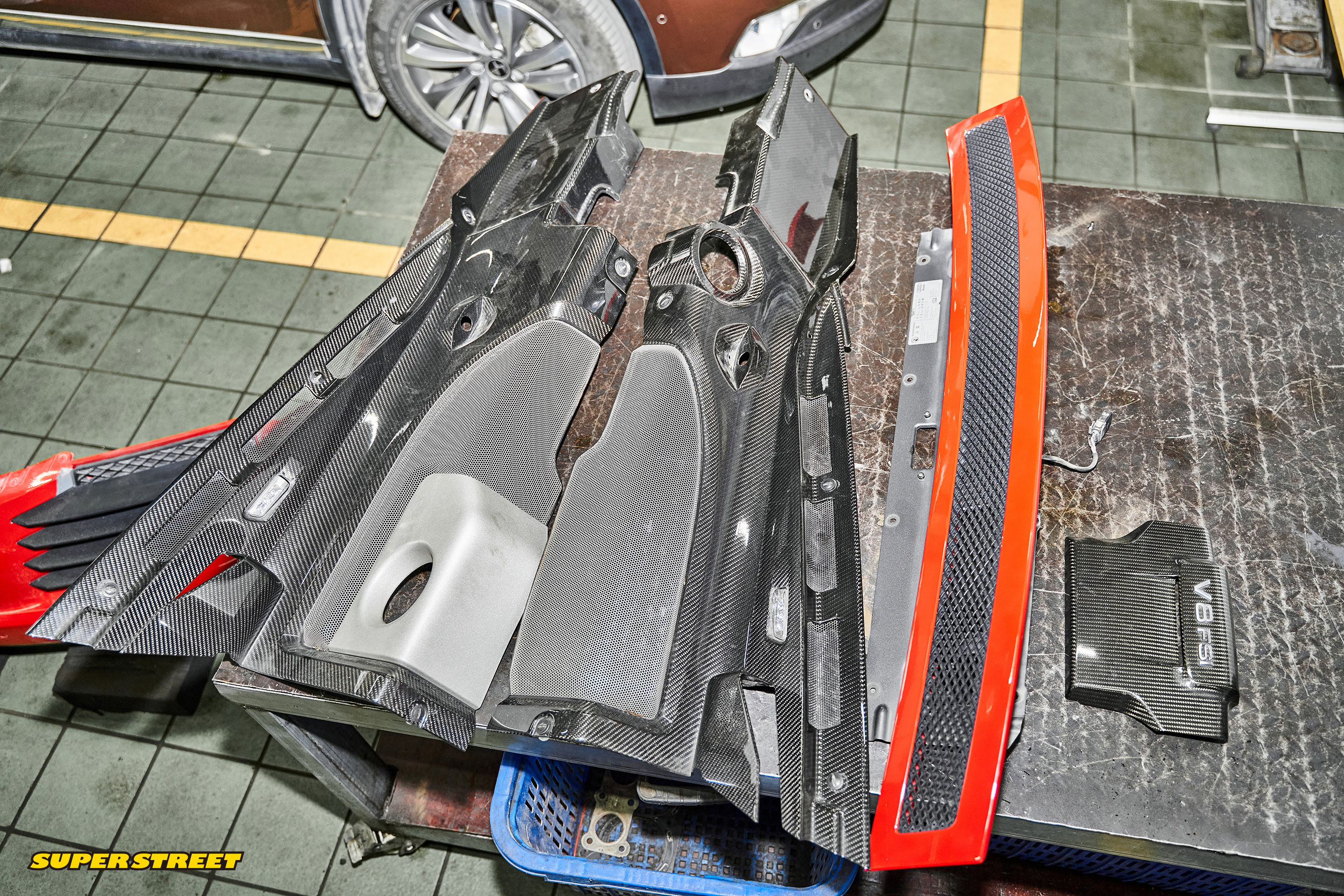 奥迪r8改装最佳效果,奥迪r8改全段排气声浪