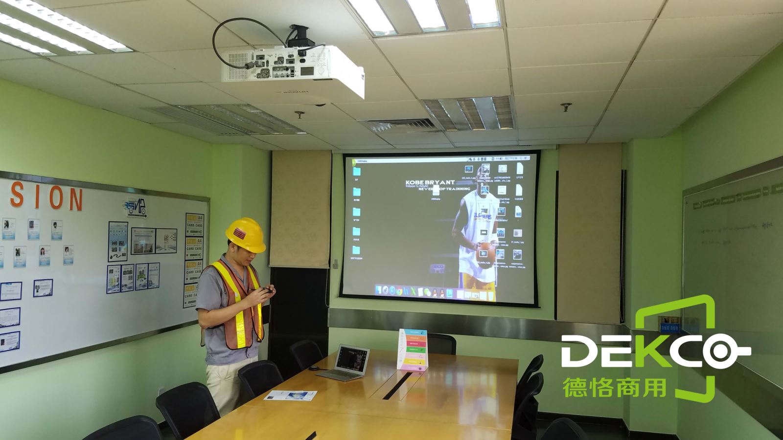 笔记本无线怎么投屏到电视上教程,笔记本屏幕怎么无线投屏到电视上