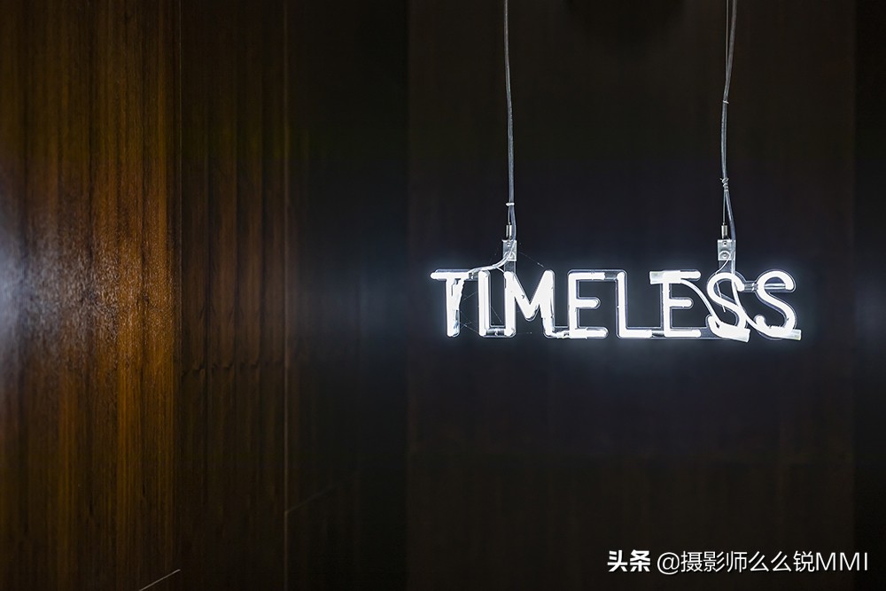 施华洛世奇人造水晶为什么那么贵,施华洛世奇水晶是天然水晶