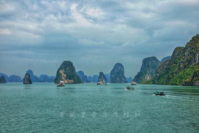一条旅游路线打通欧亚,一条沿中国边界自驾游的路线