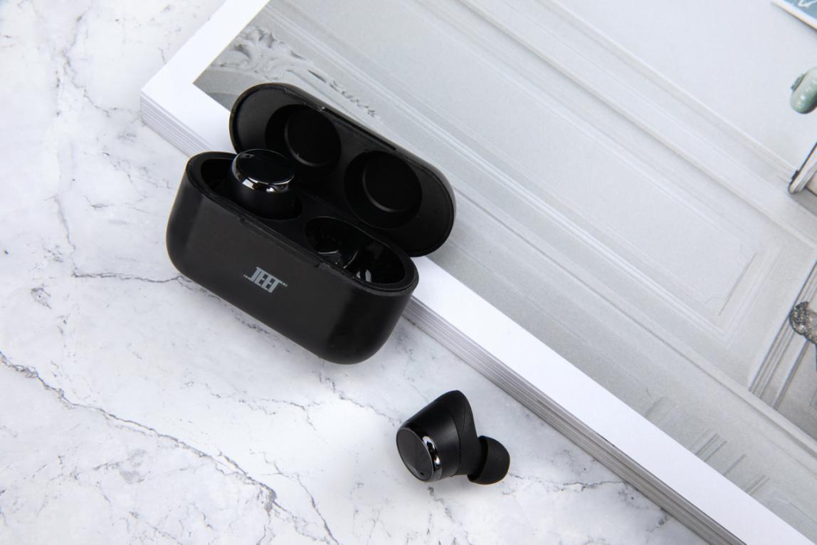 最值得入手的蓝牙耳机airpods,airpods和其他蓝牙耳机对比推荐