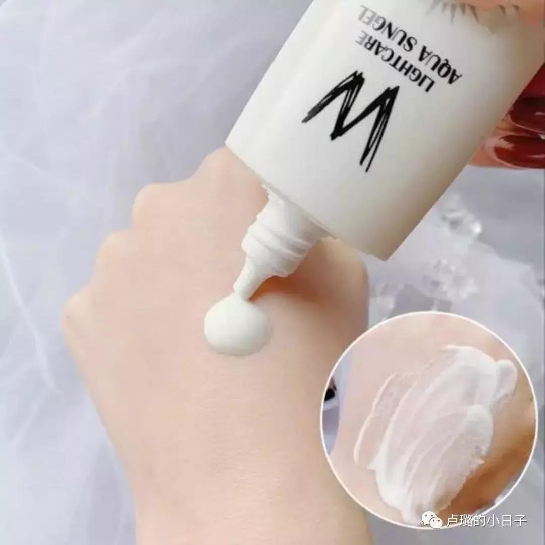 化妆包外出随身携带不透明,出门旅行化妆包推荐