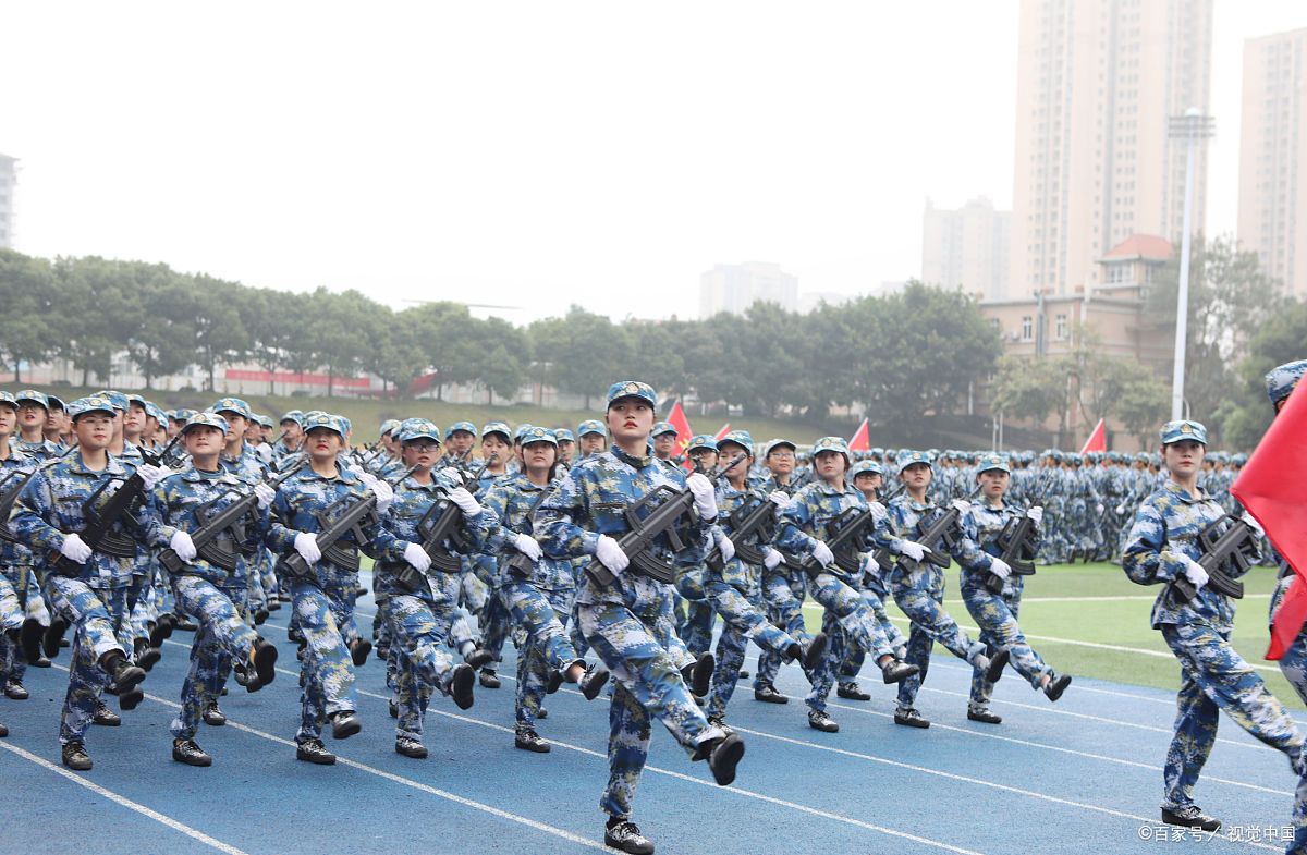 初中学生入学军训内容,初中生开学第一课军训篇