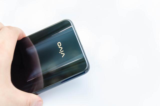 vivoz5手机值得入手吗,vivoz5现在还值得买吗