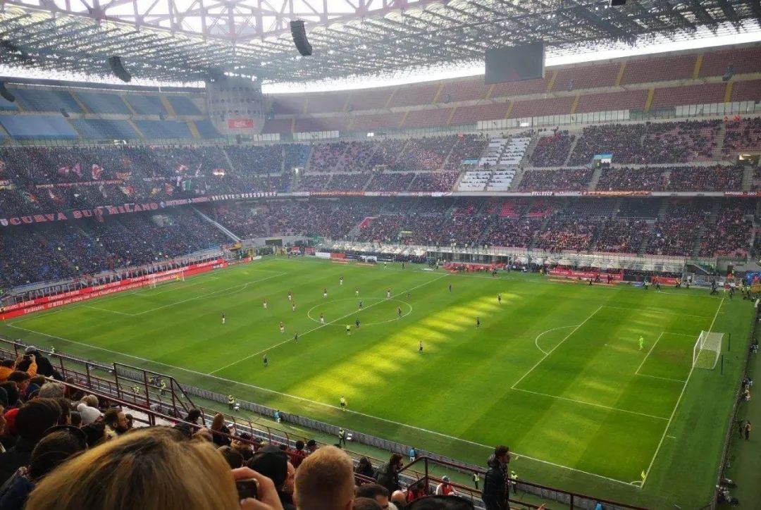 欧洲足坛亏损,欧洲五大联赛降薪