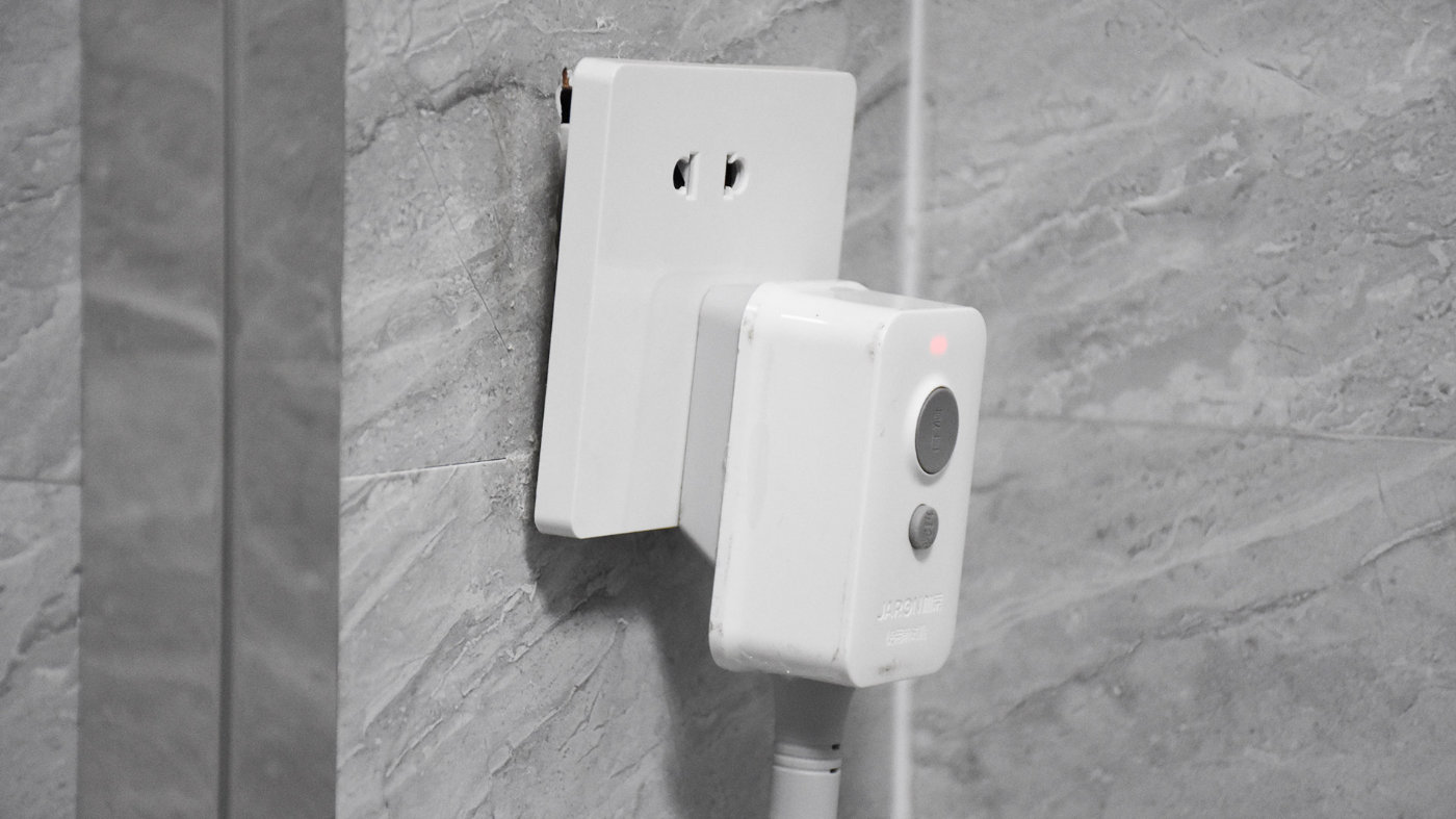 海尔智能马桶盖x3-5210,海尔x3-m18u1马桶盖内部结构