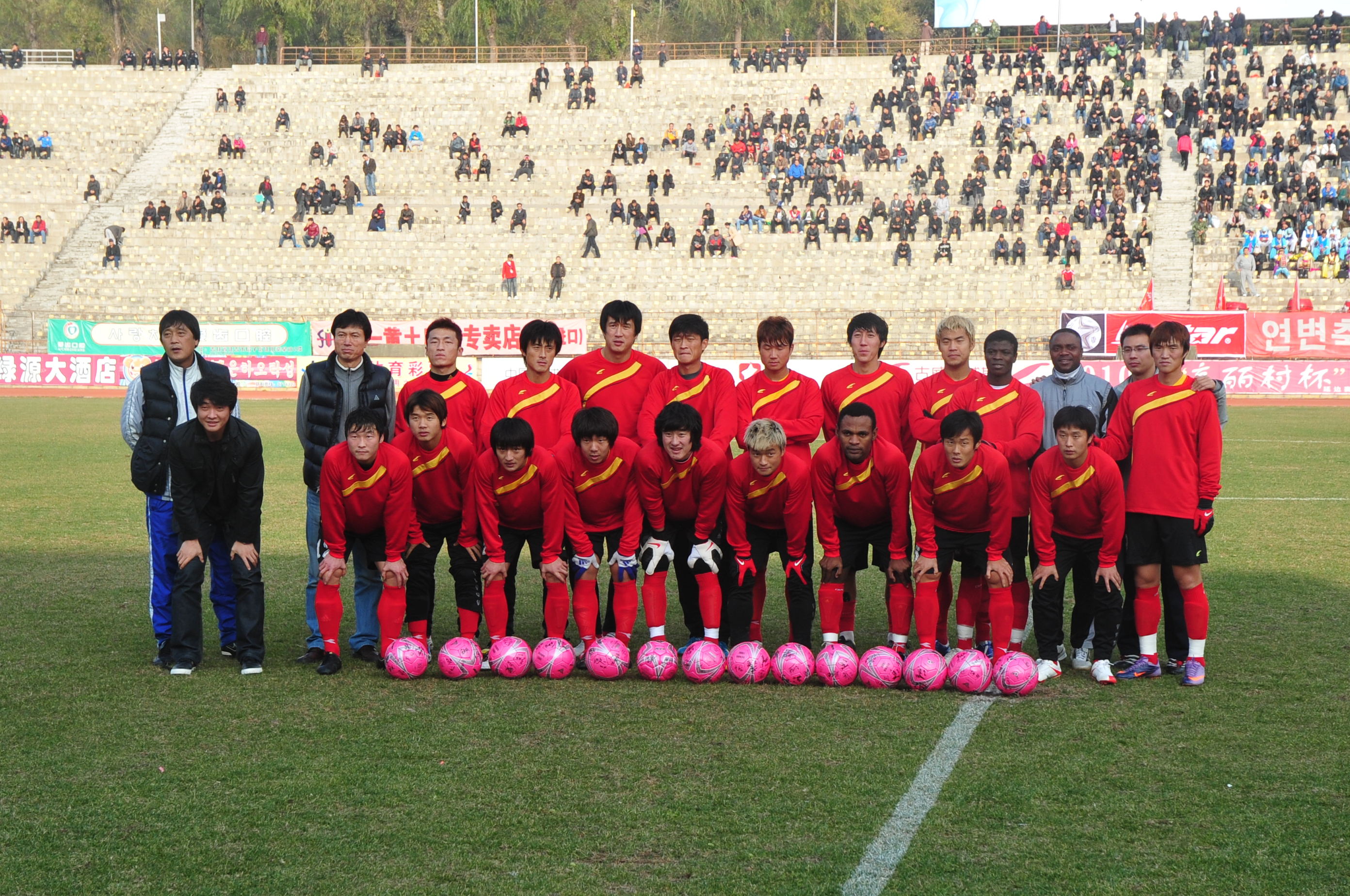 中甲赛场历经磨难，“长白虎”要想寻求好的活法唯有——主场为王！请看延边职业足球风云录（连载21）