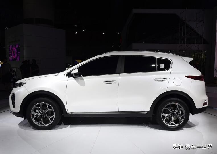 新一代起亚kx5中网是什么颜色,新一代kx5前脸总成