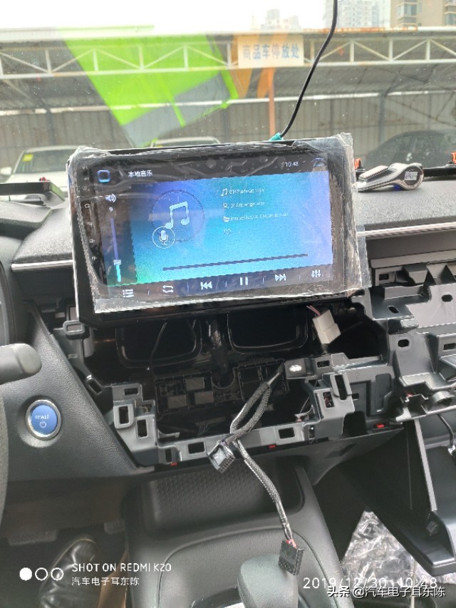 19款丰田卡罗拉导航怎么拆,卡罗拉双擎车载导航安装教程