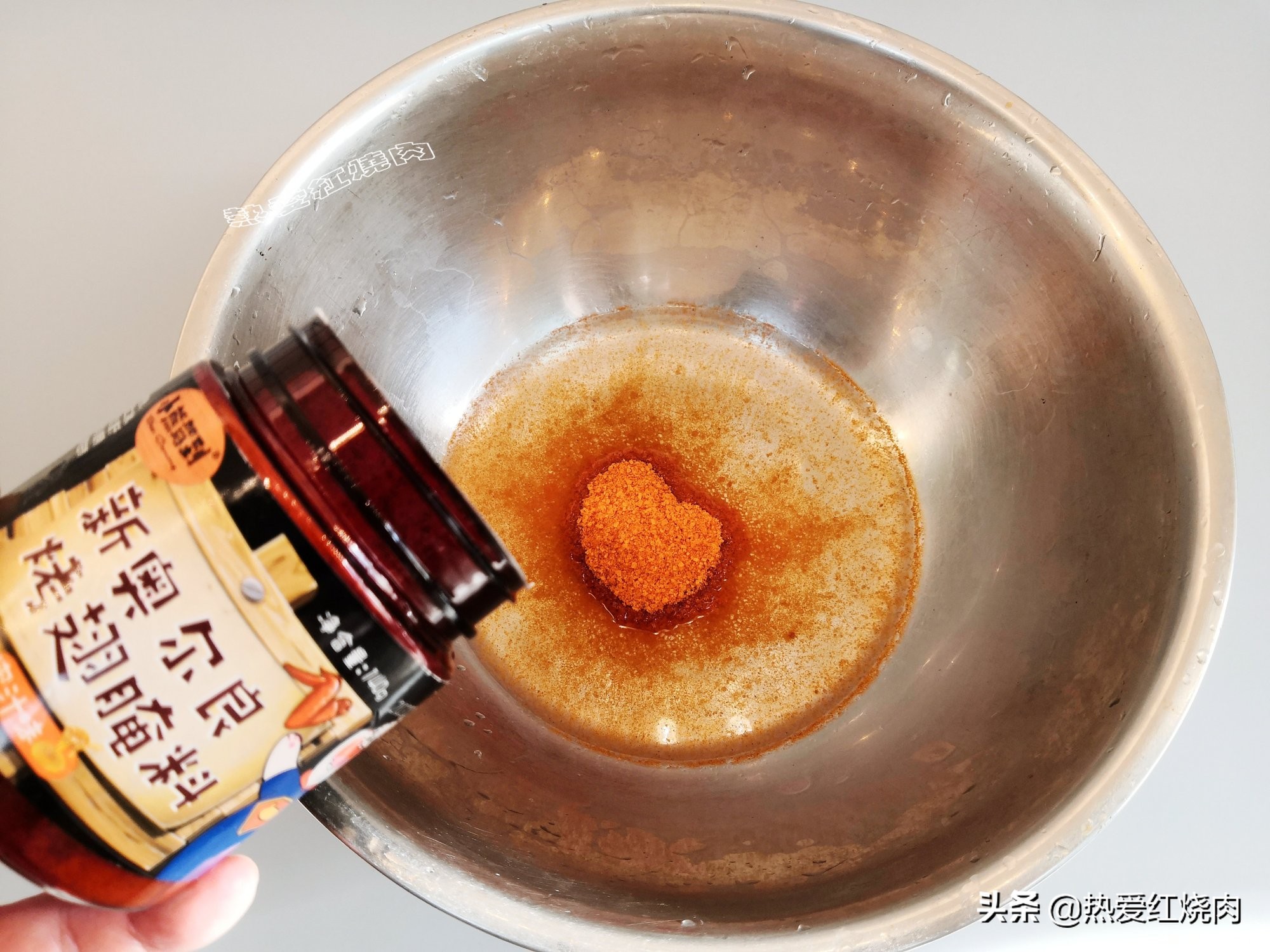 家常炸鸡腿怎么炸才能又酥又脆,炸鸡腿为什么炸出来有血水能吃吗