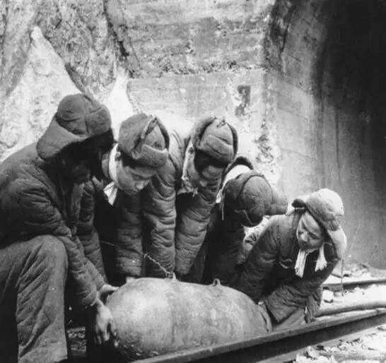 志愿军拆弹专家,志愿军拆弹专家郭金升