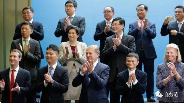 马云穿的什么牌子西装,马云穿的西装